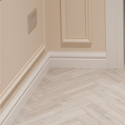 National Skirting Georgian MDF Skirting Board - 300mm x 25mm x 4200mm, Primed