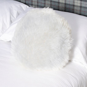 Native Natural White Round Sheepskin Cushion