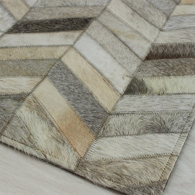 Natural Abstract Handmade Luxurious Modern Cowhide Rug For Living Room and Bedroom-200cm X 300cm