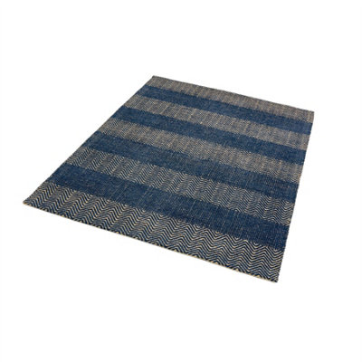 Navy Blue Geometric Graphics Modern Handmade Easy to clean Rug for Bed ...
