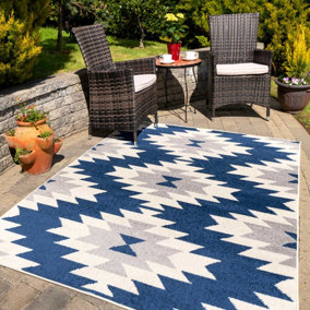 Navy Blue Textured Tribal Geometric Weather-Resistant Outdoor Patio Area Rug 120x170cm