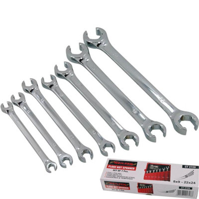 thumbnail image 2 of Neilsen 9mm Flare Nut Ratchet Wrench & Open End Spanner Combo, Metric Brake Pipe Tool 2 of 6