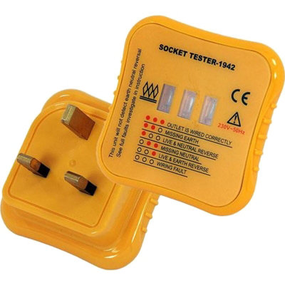 Neilsen UK Mains Socket Tester 230V Polarity Test 3 Pin Plug Electrical Wiring