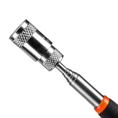 Neo Tools Magnetic Pick-Up Tool 190- 800mm 3.5kg with Light