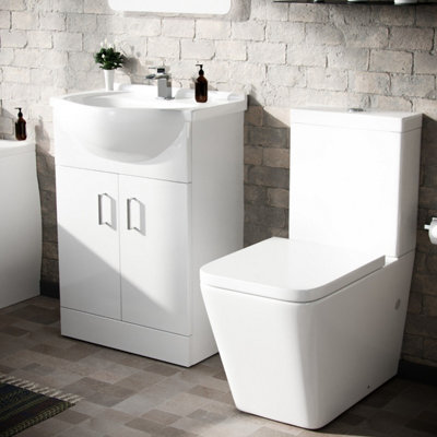 Nes Home 550mm Basin Vanity, Close Coupled Toilet and Round Bath