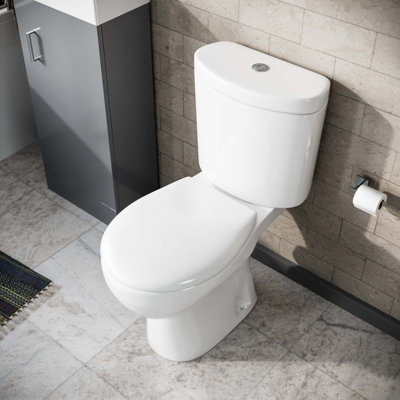 Nes Home Close Coupled Round Cloakroom Toilet with Seat and Cistern White
