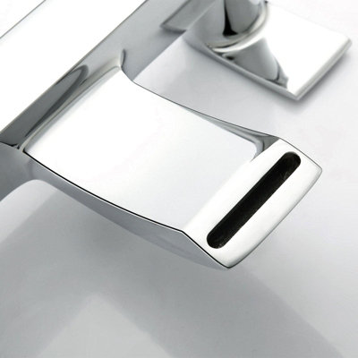 Nes Home Vago Deck Mounted Modern Chrome Waterfall Bath Filler Brass Tap - 4