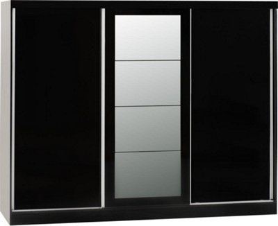 Katja 3 store door sliding wardrobe