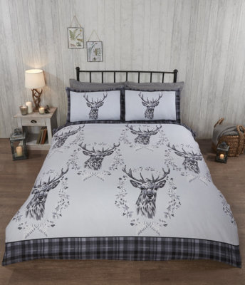 New Angus Stag Duvet Set by Rapport