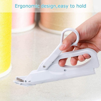 Automatic scissors clearance