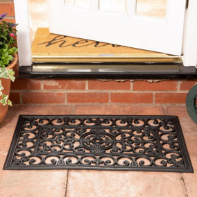 Newby Black Rectangular Outdoor Rubber Doormat 75 x 45cm