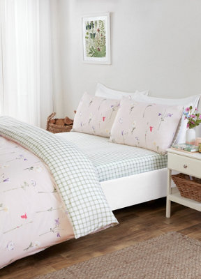 Niamh Floral Microfibre Polyester Complete Set With Pillowcase