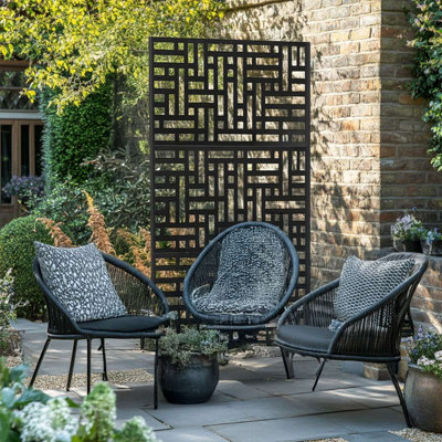Nicoman Metal Outdoor Privacy Screen with Stand for Garden Geometric Design - Black
