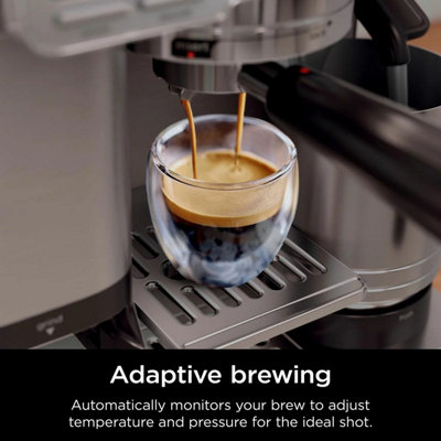bodum travel coffee cup Travel Mug: BODUM Stainless Steel Vacuum Travel Mug: Black, 450ml/15 f main image 0
