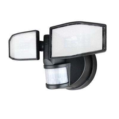 NiteSafe Battery Operated Motion Activated X2 Twin Floodlight LED Security Outdoor Light (One Unit)