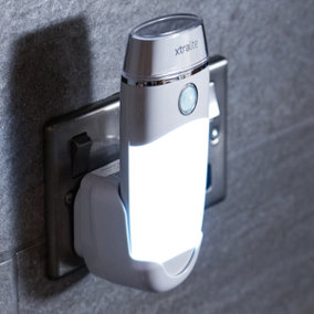 NiteSafe Duo + LED Nightlight Torch & Power Failure Light