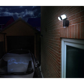NiteSafe Twin Floodlight Motion Activated LED Outdoor Wireless Battery Operated  Security Light
