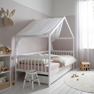 Noa & Nani Treehouse Single Day Bed with Olaf Trundle in Classic White ...