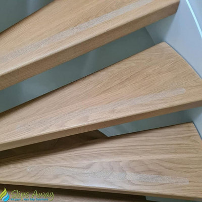 Non Slip Strips for Stairs Clear 64cm x 3 cm (16x pack) DIY at B&Q
