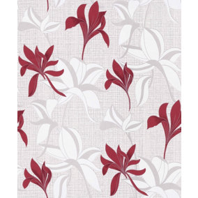 Non-woven wallpaper with lush floral motifs