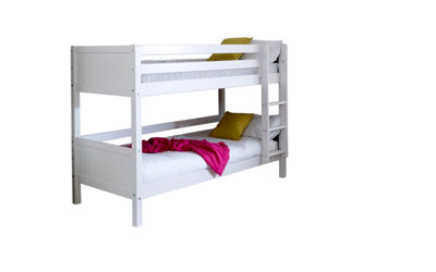 Nordic Bunkbed 1 With Flat White Gable Ends