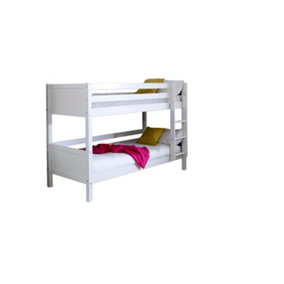 Nordic Bunkbed 1 With Flat White Gable Ends