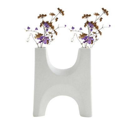Nordic Creative Abstract White Art Ceramic Vase Desktop Decoration