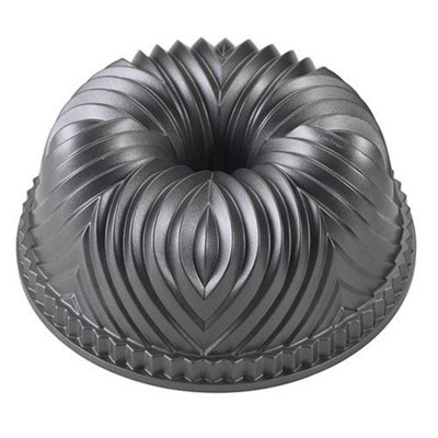 Nordic Ware Bavaria Bundt Pan Cast Aluminium