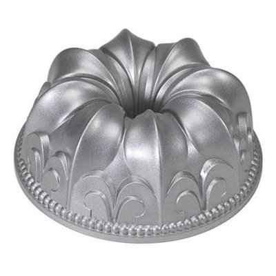 Nordic Ware Fleur De Lis Bundt Pan