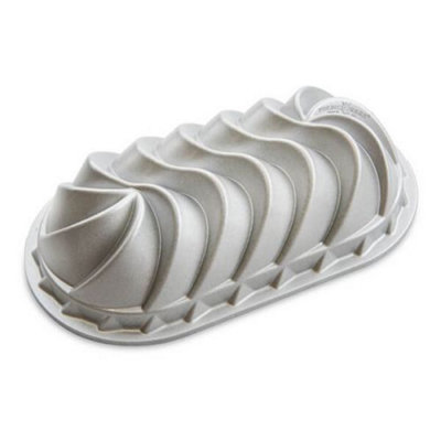 Nordic Ware Heritage Loaf Pan Silver