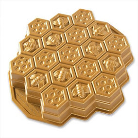 Nordic Ware Honeycomb Pull Apart Pan