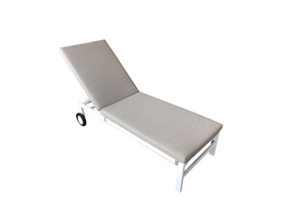 Norfolk Leisure Titchwell Lounger White