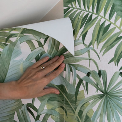 Nu Wallpaper Maui Green Self Adhesive Wallpaper 5.49m(L) 52.07cm(W)