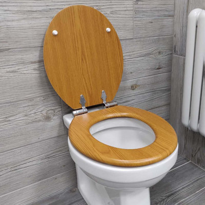 Wooden self store closing toilet seat