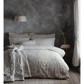 Oak Tree Silver King Duvet Cover and Pillowcases