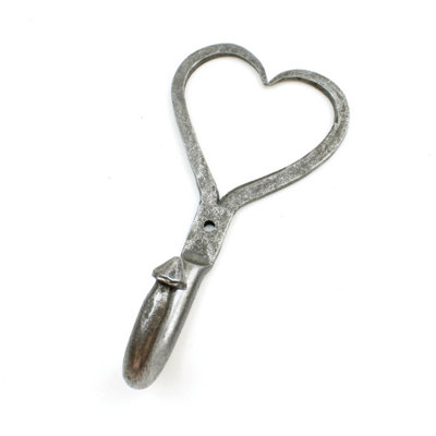 Oakcrafts - Cast Iron Heart Design Single Hook