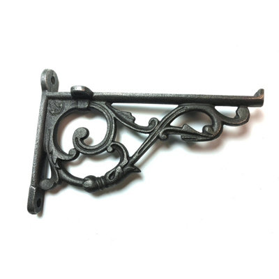 Oakcrafts - Pair of Antique Cast Iron Decorative Lipped Shelf Brackets - 105mm x 160mm
