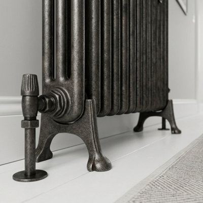 Oakcrafts - Pair of Antique Cast Iron Radiator Feet - Medium 70mm Diameter