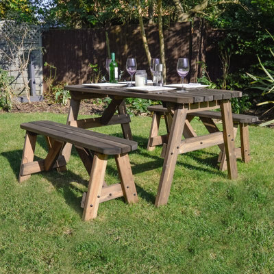 Oakham 7ft Picnic Table and Bench Set - L213 x W91 x H72 cm - Rustic Brown