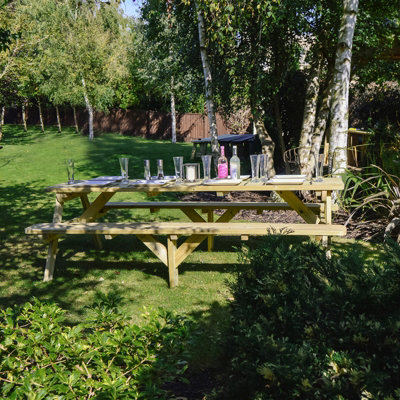 Oakham 8ft Rounded Picnic Bench - L244 x W140 x H72.5 cm - Light Green - 4