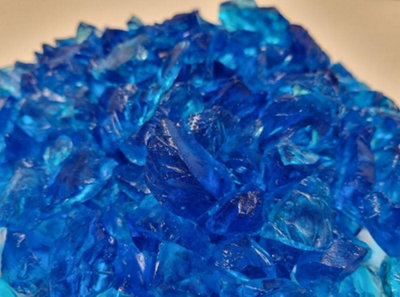 Ocean Blue Tumbled Glass Chippings 10-20mm - 50 1kg Bags (50kg)