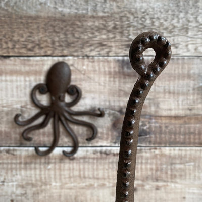 Octopus Wall Hook Rack and Loo Roll Holder in Cast Iron - 3