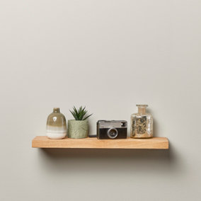 Off the Grain Oak Floating Shelf made from Solid Wood - 40cm Length