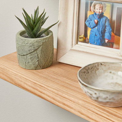 Off the Grain Oak Floating Shelf made from Solid Wood - 40cm Length