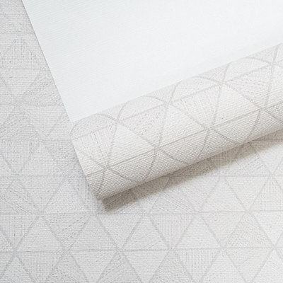 off-white-textured-wallpaper-metallic-silver-geometric-traingles-non