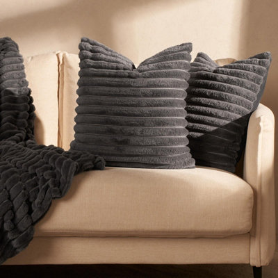 OHS 2 x Faux Fur Thick Rib Cushion Covers, 45 x 45cm - Charcoal