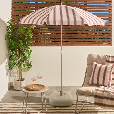 chocolate patio umbrella 9Ft 3 Tiers Outdoor With Crank And Tilt And Wind Vents its very comfortable to organize activities or lie down outdoor Treasure Garden 9' Push Button