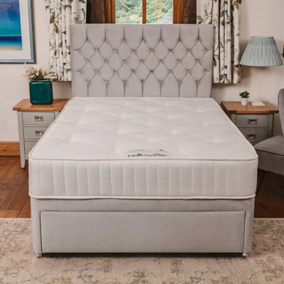 Opal Deluxe Orthopaedic Sprung Divan Bed Set 6FT Super King 4 Drawers  - Plush Light Silver