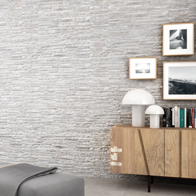 Oracle White Split Faced Stone Effect Porcelain Tile Pack of 4 Tiles 1.14m² (L)890mm (W)320mm