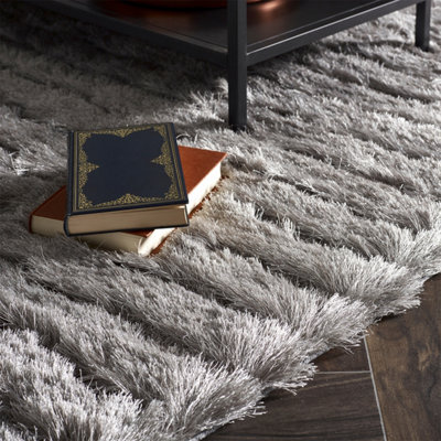 Origins Carved Glamour Silver Rug 80 X 150